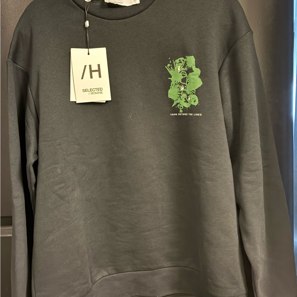 Brand New Selected Homme Black Crewneck Sweater with Green Graphic. sz Md